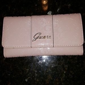 Guess Wallet